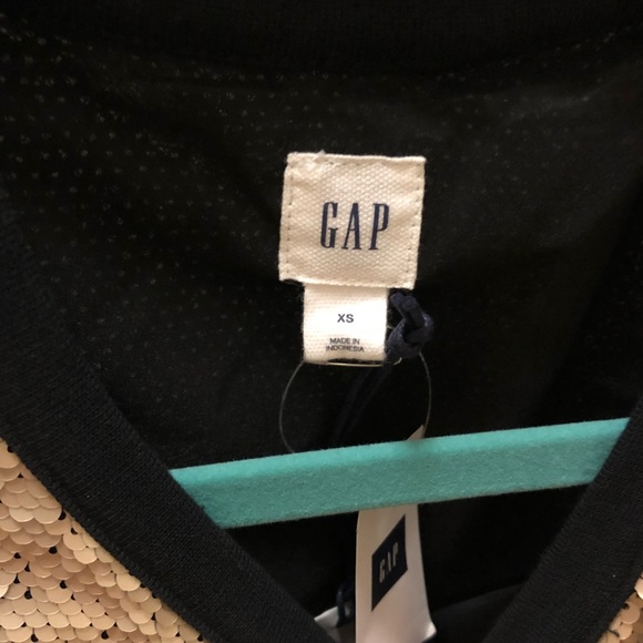 NWT Sequin Tank - Picture 2 of 2